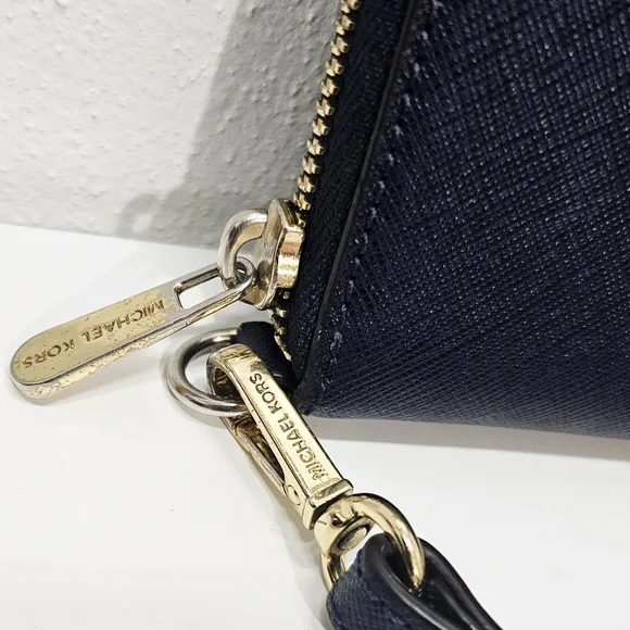 Michael Kors Jet Set Wallet Zip Around With Wristlet Dark Blue - Picture 4 of 14